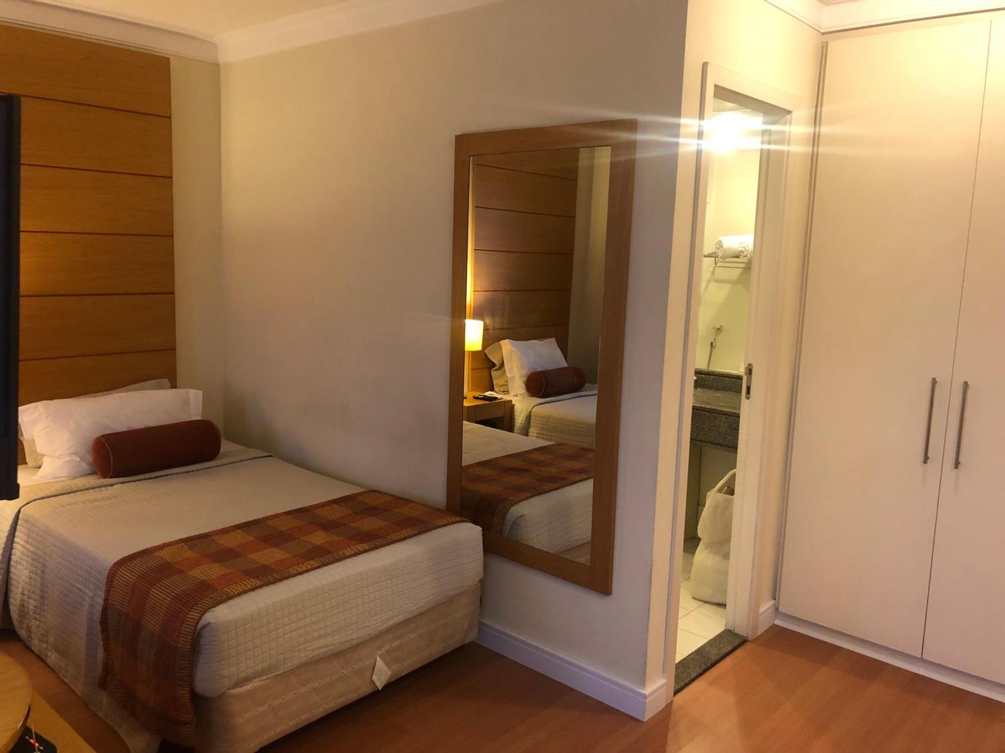 Apartamento Flat Com Requinte E Conforto Em Frente Aeroporto Congonhas H1212 São Paulo